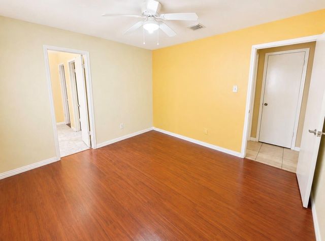 430 Shady Glade Drive, Houston, TX 77090