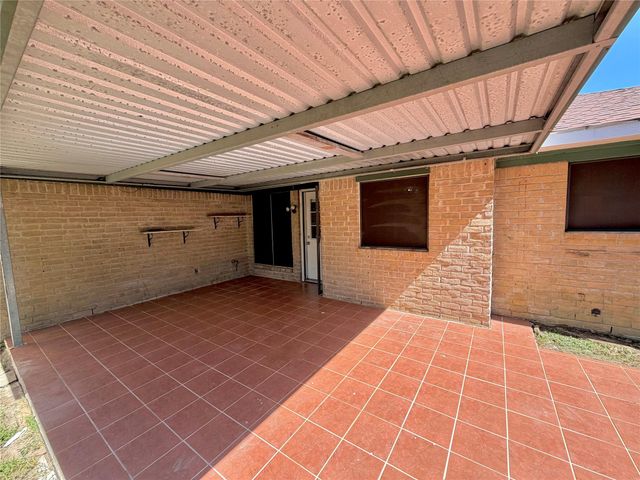 430 Shady Glade Drive, Houston, TX 77090