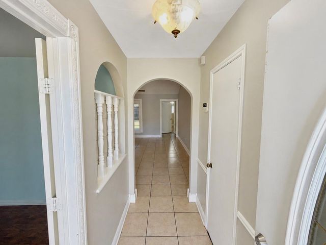 430 Shady Glade Drive, Houston, TX 77090