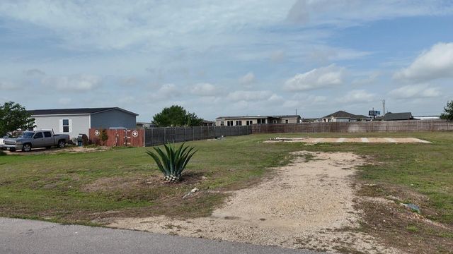 258 Arrowhead CV, Kyle, TX 78640