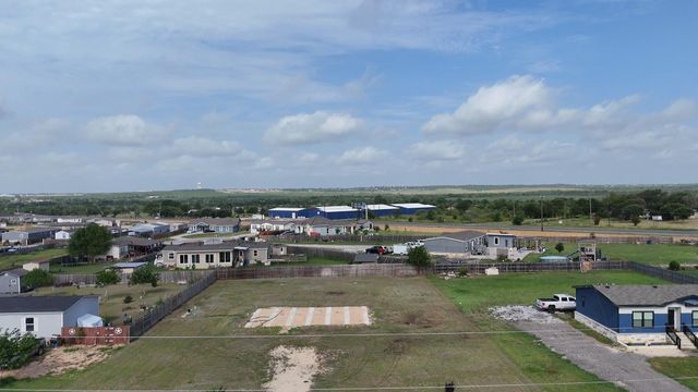 258 Arrowhead CV, Kyle, TX 78640