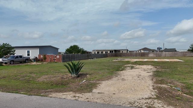 258 Arrowhead CV, Kyle, TX 78640