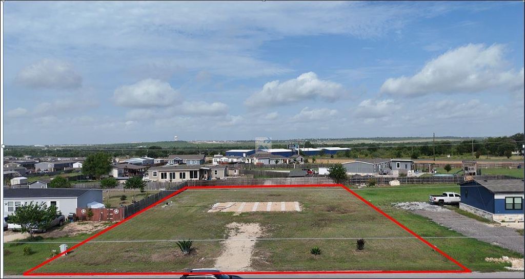 258 Arrowhead CV, Kyle, TX 78640