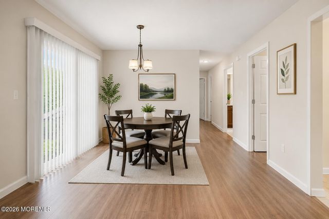 125 Amberly Drive F, Manalapan, NJ 07726