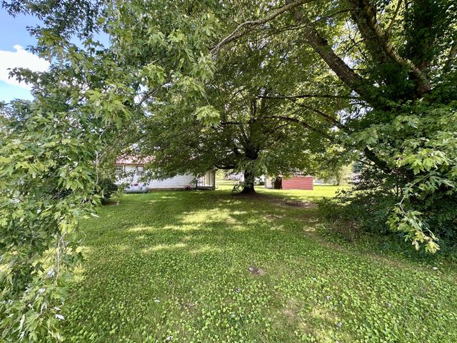 121 Cordell Rd, Gruetli Laager, TN 37339