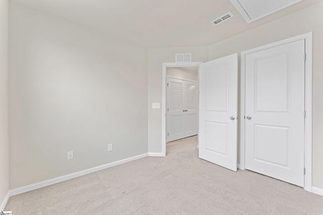 9 Verdant Leaf Way, Greenville, SC 29617