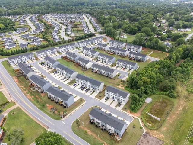 9 Verdant Leaf Way, Greenville, SC 29617