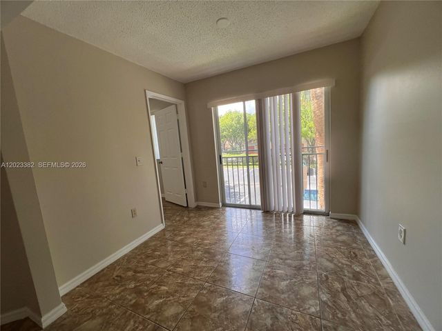 2496 Centergate Dr 205, Miramar, FL 33025