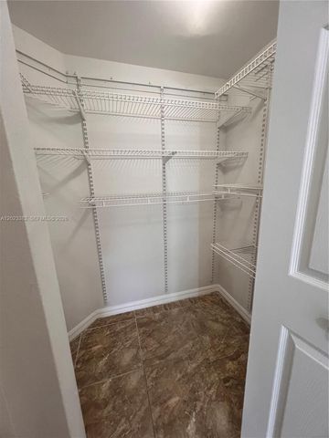 2496 Centergate Dr 205, Miramar, FL 33025