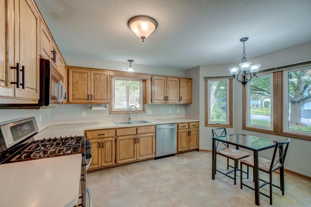 3938 86th Lane NE, Circle Pines, MN 55014 — photo 3