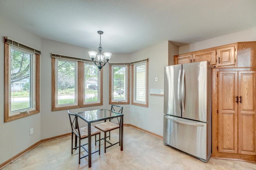 3938 86th Lane NE, Circle Pines, MN 55014 — photo 4