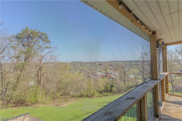 38 Southmoor Heights, Parkersburg, WV 26101