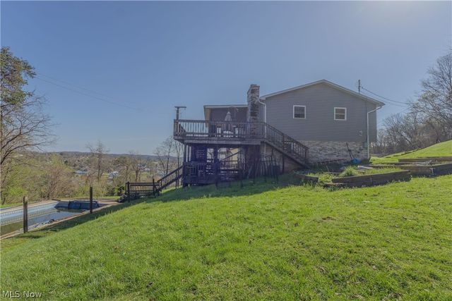 38 Southmoor Heights, Parkersburg, WV 26101