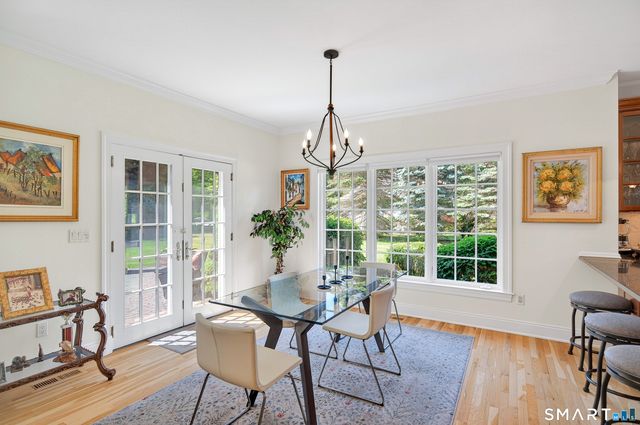 25 Avalon Drive, Middlebury, CT 06762