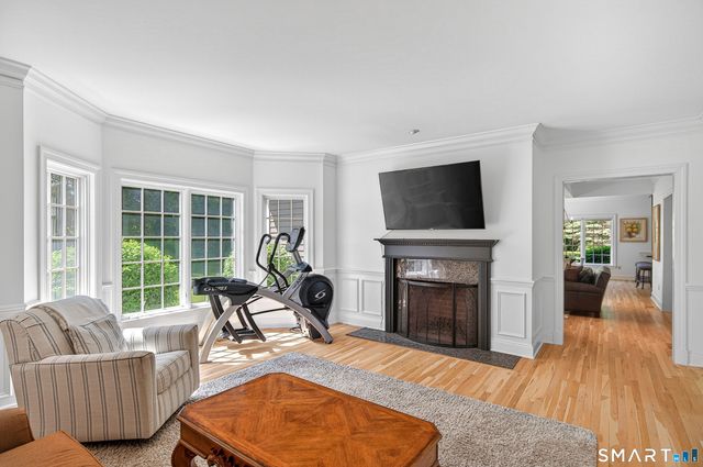 25 Avalon Drive, Middlebury, CT 06762