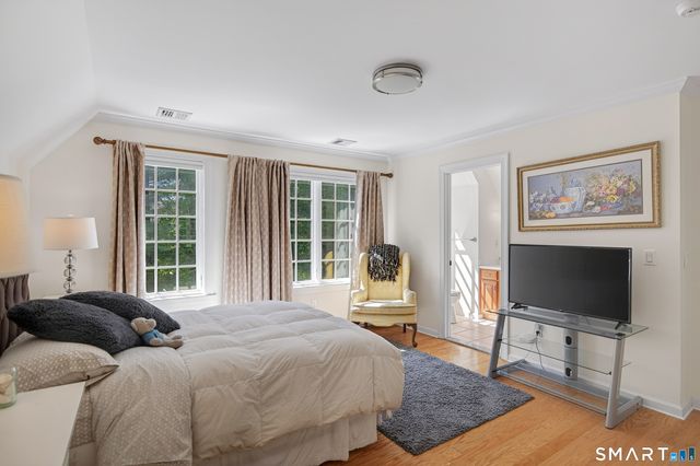 25 Avalon Drive, Middlebury, CT 06762