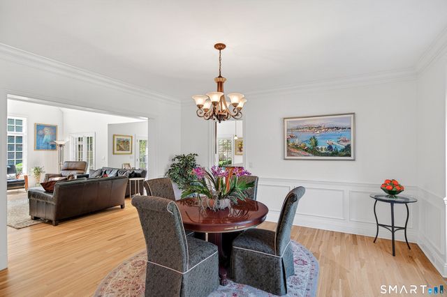 25 Avalon Drive, Middlebury, CT 06762