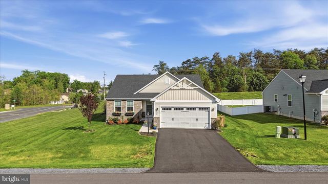185 BAIT RD, Inwood, WV 25428