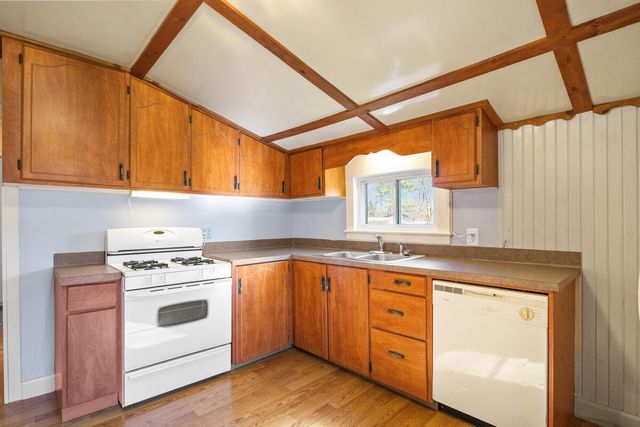 9080 Roosevelt Road, Holton, MI 49425