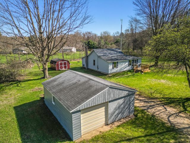 9080 Roosevelt Road, Holton, MI 49425