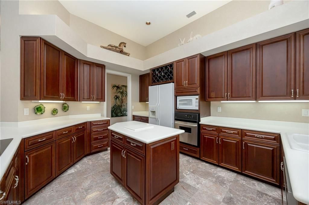 429 Rosemeade LN, NAPLES, FL 34105 — photo 5