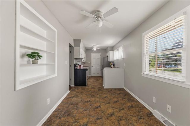 810 N 82nd Terrace, Kansas City, KS 66112