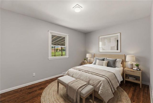 810 N 82nd Terrace, Kansas City, KS 66112