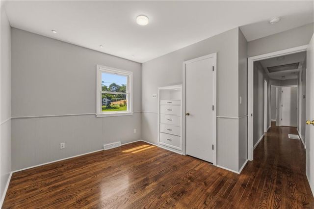 810 N 82nd Terrace, Kansas City, KS 66112