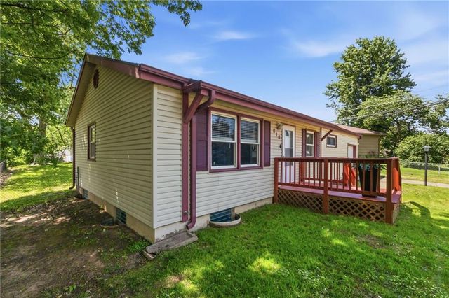 810 N 82nd Terrace, Kansas City, KS 66112