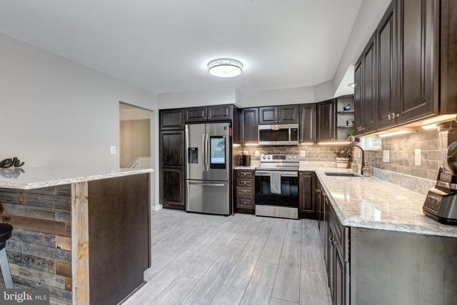 213 ROTH AVE, Taneytown, MD 21787