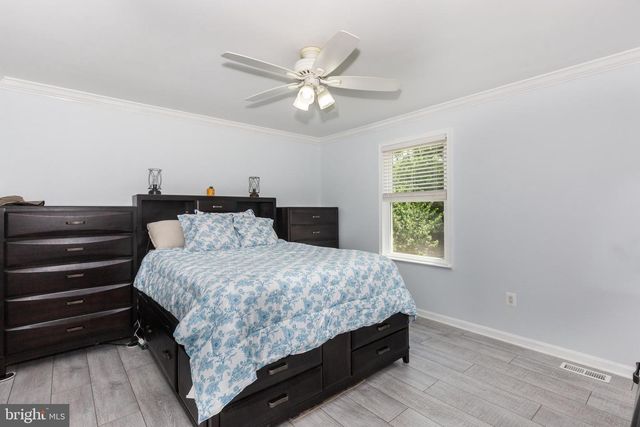 213 ROTH AVE, Taneytown, MD 21787