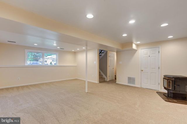 213 ROTH AVE, Taneytown, MD 21787