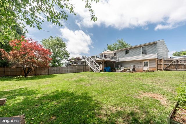 213 ROTH AVE, Taneytown, MD 21787