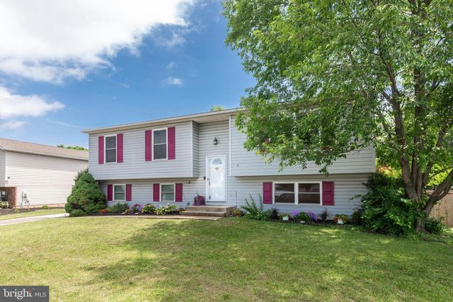 213 ROTH AVE, Taneytown, MD 21787