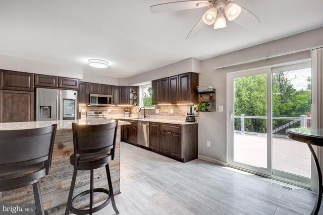 213 ROTH AVE, Taneytown, MD 21787