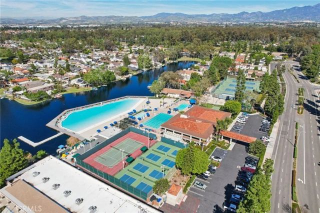 22625 Wood Shadow Lane, Lake Forest, CA 92630