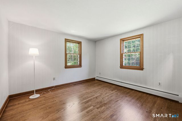 10 Shady Lane, Simsbury, CT 06092