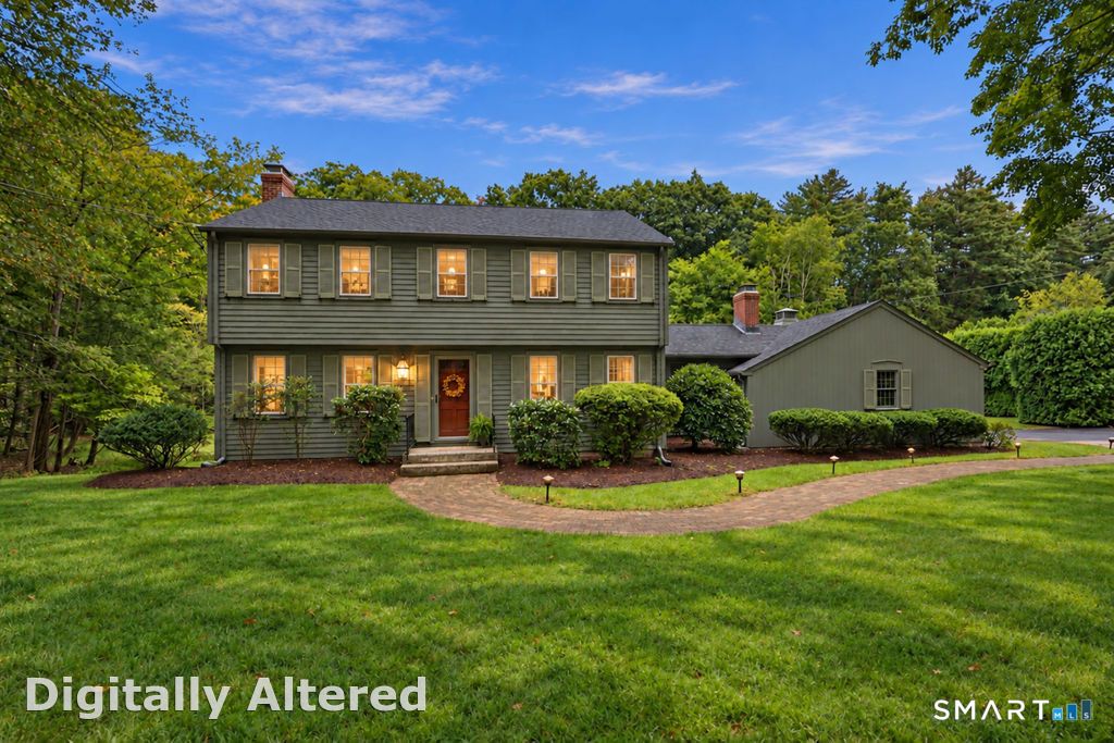 10 Shady Lane, Simsbury, CT 06092