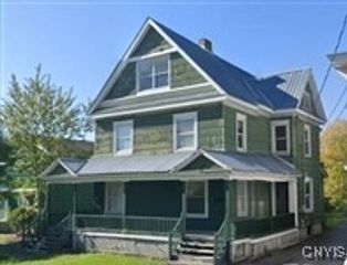 8/151/9-11 Spring/State/Aurelius Street, Auburn, NY 13021