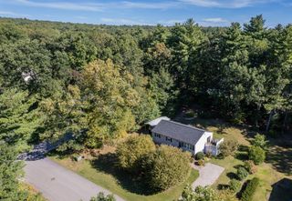 17 Joey Road, Merrimack, NH 03054
