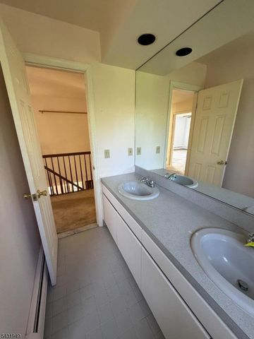 105 Russling Rd, Independence Twp., NJ 07840