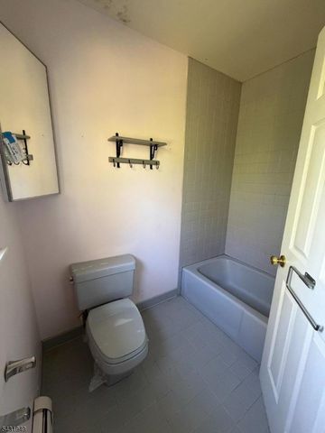 105 Russling Rd, Independence Twp., NJ 07840