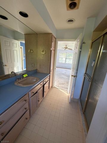 105 Russling Rd, Independence Twp., NJ 07840