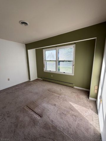 105 Russling Rd, Independence Twp., NJ 07840