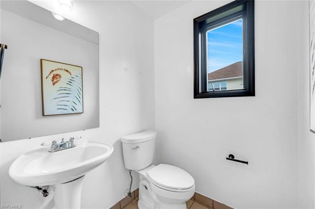 7239 Hendry Creek DR, Fort Myers, FL 33908