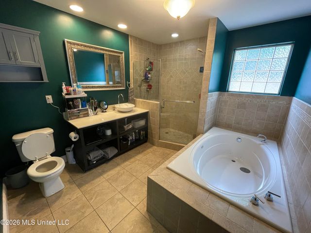 2607 Demaret Drive, Gulfport, MS 39507