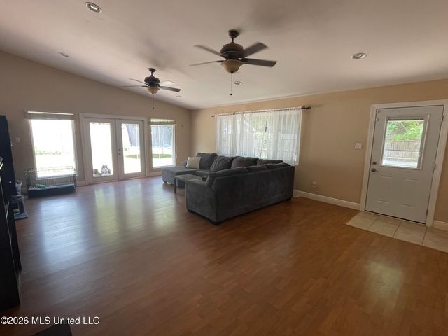 2607 Demaret Drive, Gulfport, MS 39507