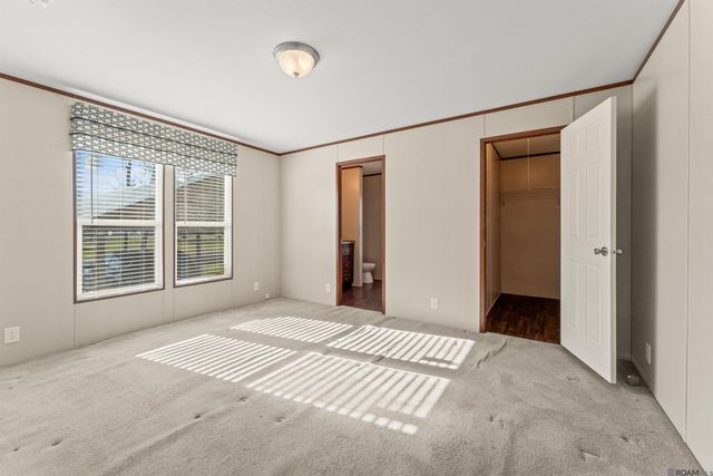 5042 Eudora Dr, Addis, LA 70710