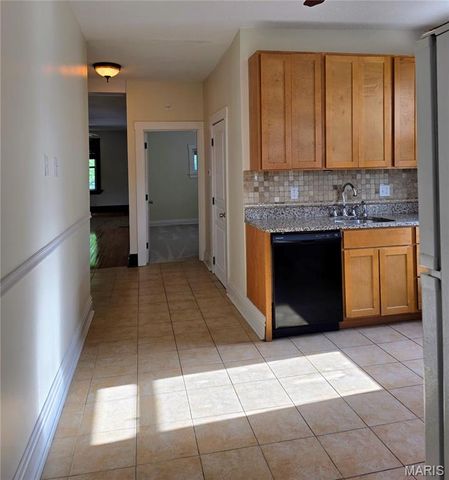 5229 Lansdowne Avenue, St Louis, MO 63109