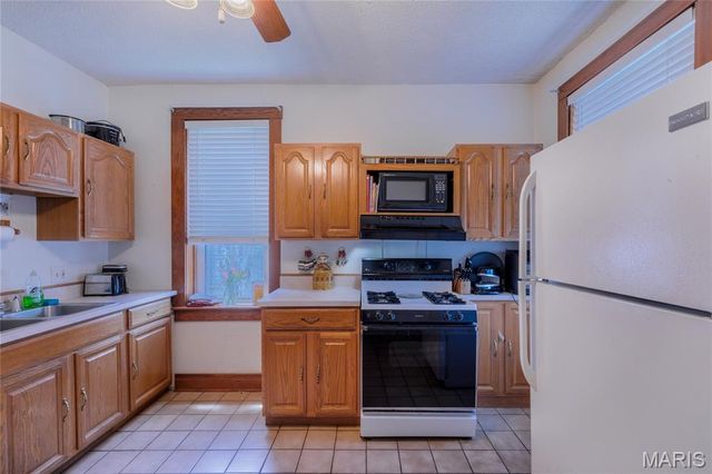 5229 Lansdowne Avenue, St Louis, MO 63109